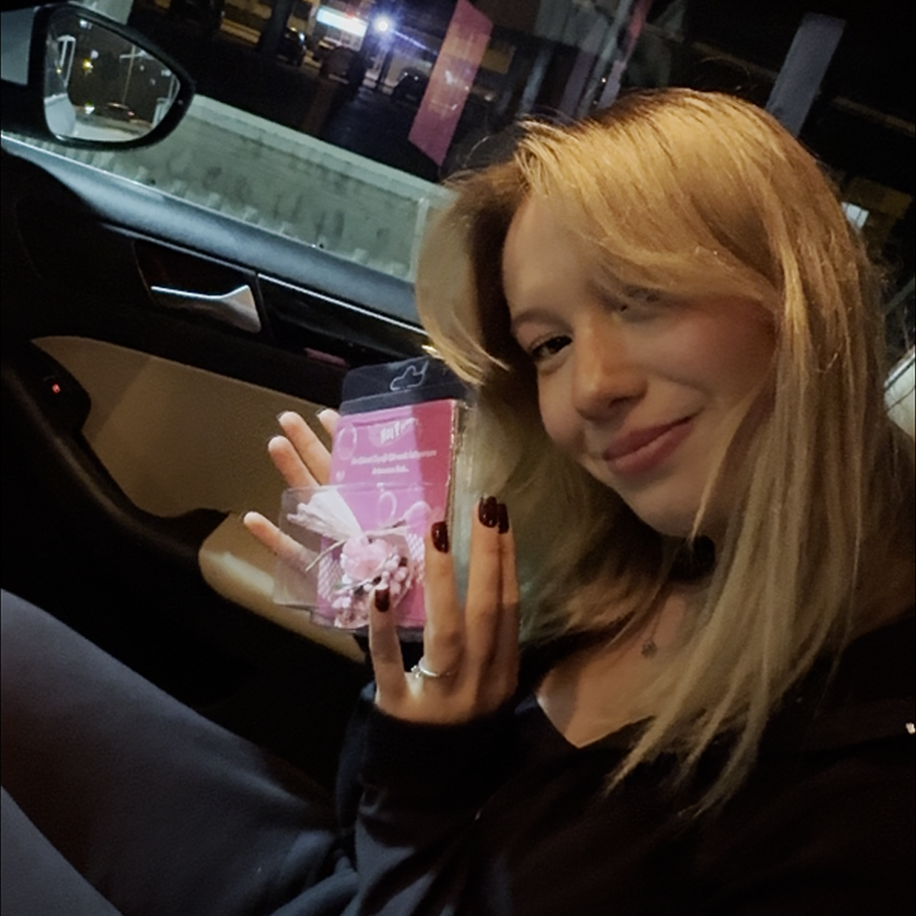 Aynalı Çiçek Buketi